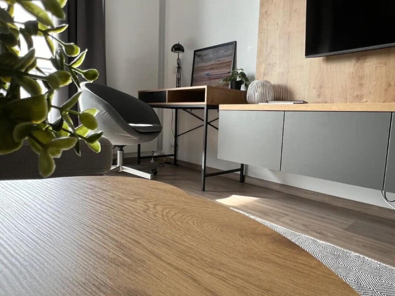 High-Rise Luxury Apartment With Free Parking Bucarest Extérieur photo