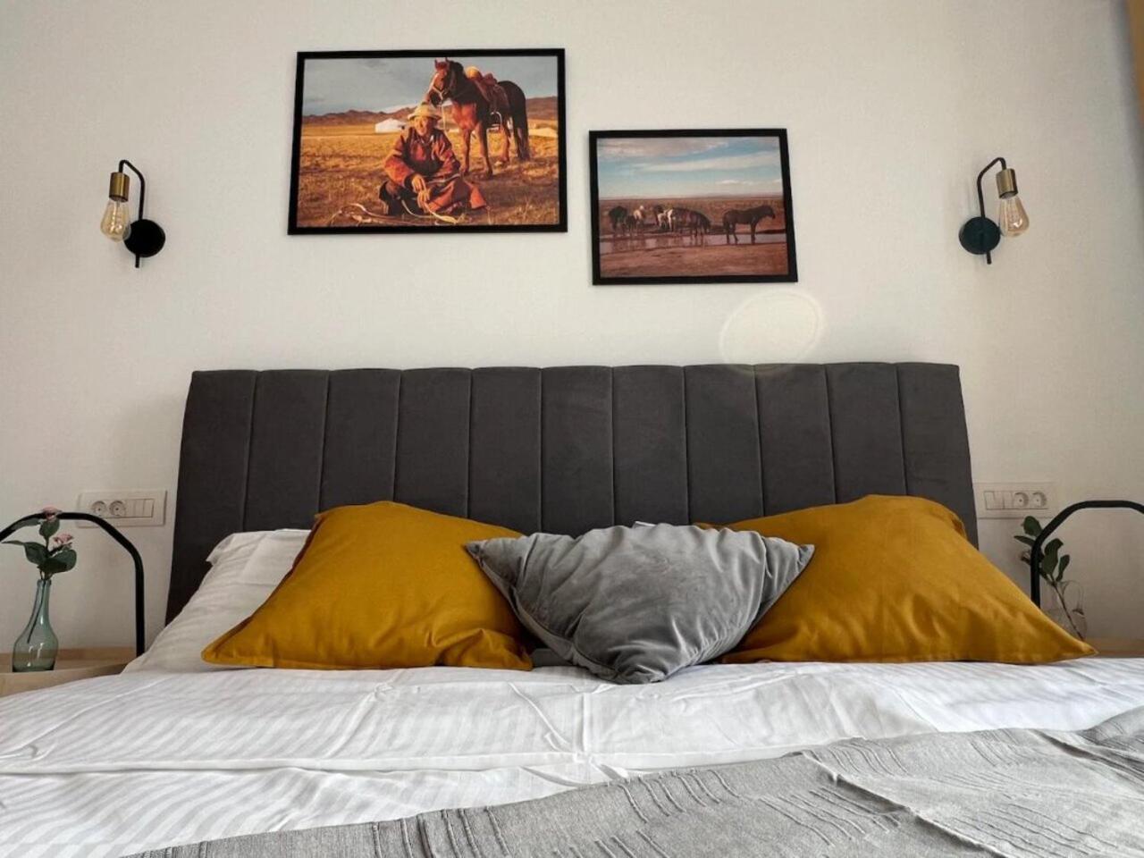 High-Rise Luxury Apartment With Free Parking Bucarest Extérieur photo